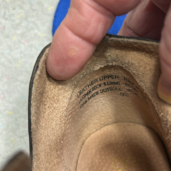 Women’s leather booties - Picture 7 of 7